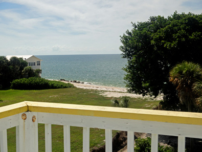 close to beach island 2 bedroom cottage