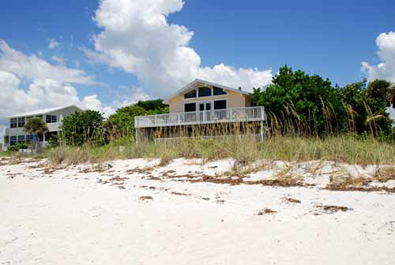 Beachfront half duplex