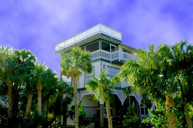 The Longboat Pearl Listing Price includes home, private pool, and an extra island building lot. 